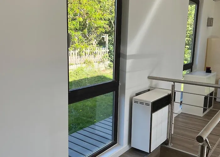 Idyllisches Im Gruenen Mit Fernblick