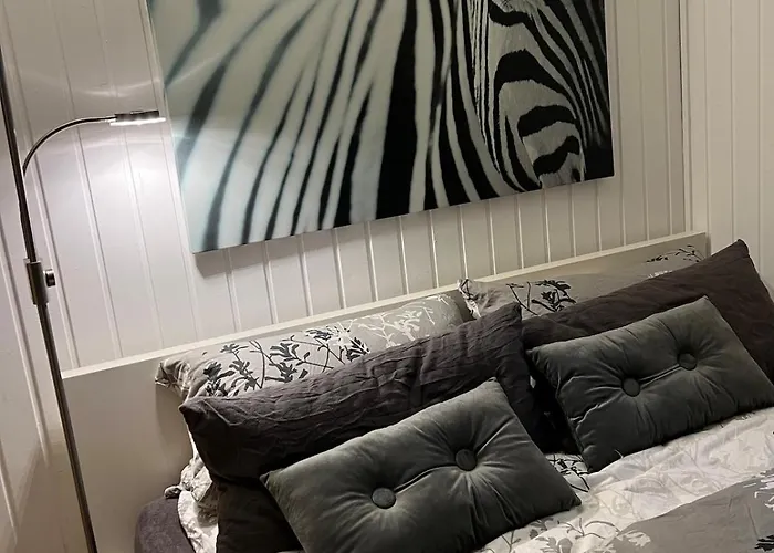 Idyllisches Im Gruenen Mit Fernblick