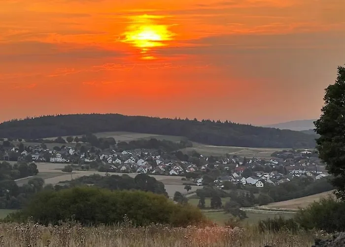 度假居 Idyllisches Im Gruenen Mit Fernblick 乌辛根
